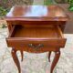 Paire de chevets en merisier