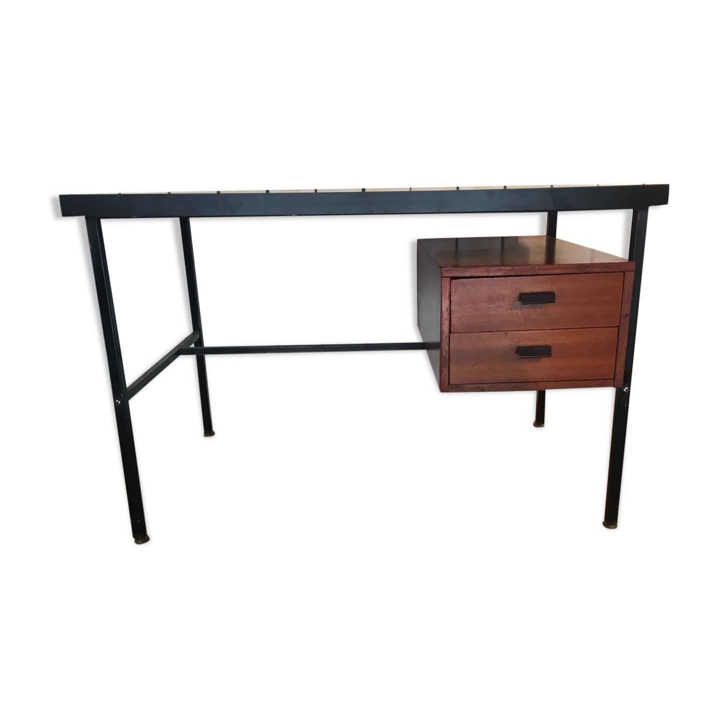 Bureau des années 50