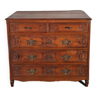 Commode sculptée en chêne massif XIX ème