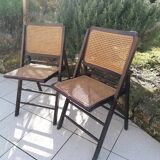 folding chairs canned