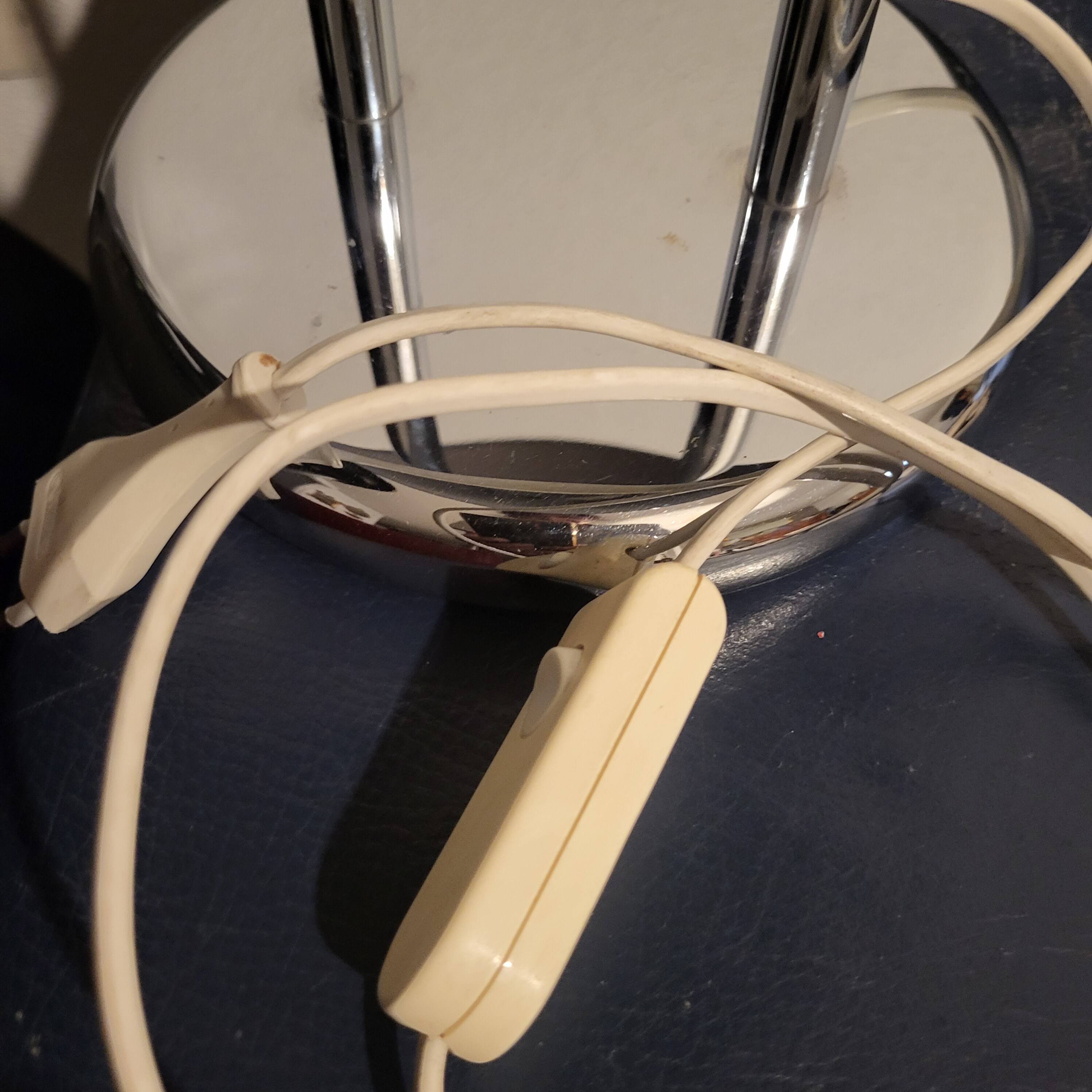 Lampe champignon chromé par Robert Sonneman,Ikea