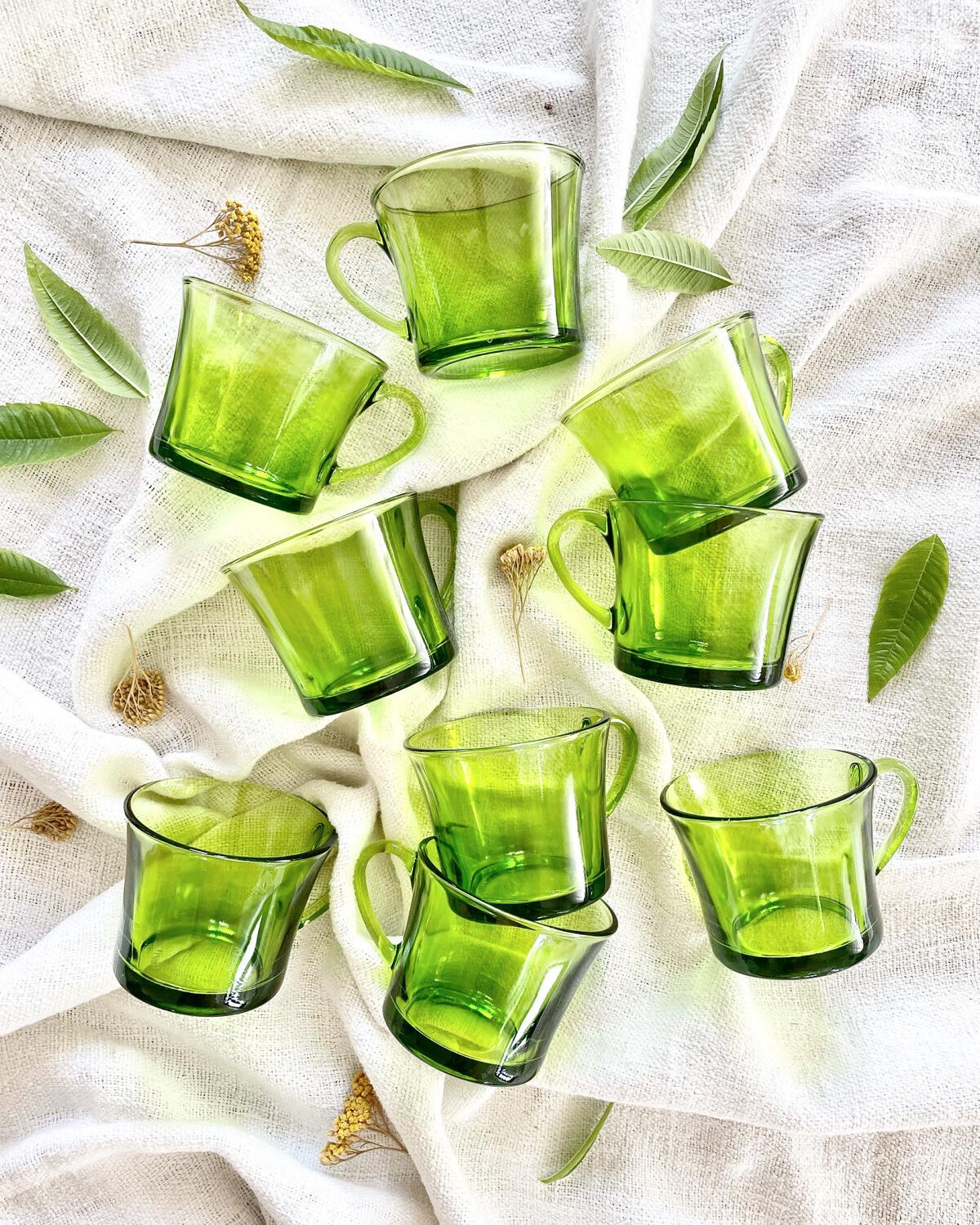 Set of 8 cups vintage green glass Duralex