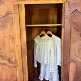 Armoire ancienne française en noyer massif – style Louis XV, fin XIXe siècle