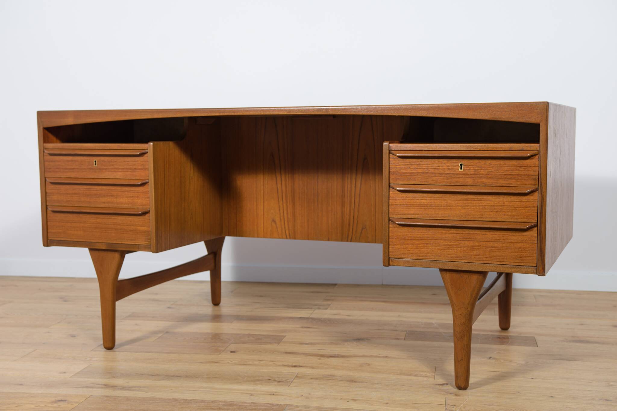 Mid-Century Freestanding teak Desk by Valdemar Mortensen, 1960s