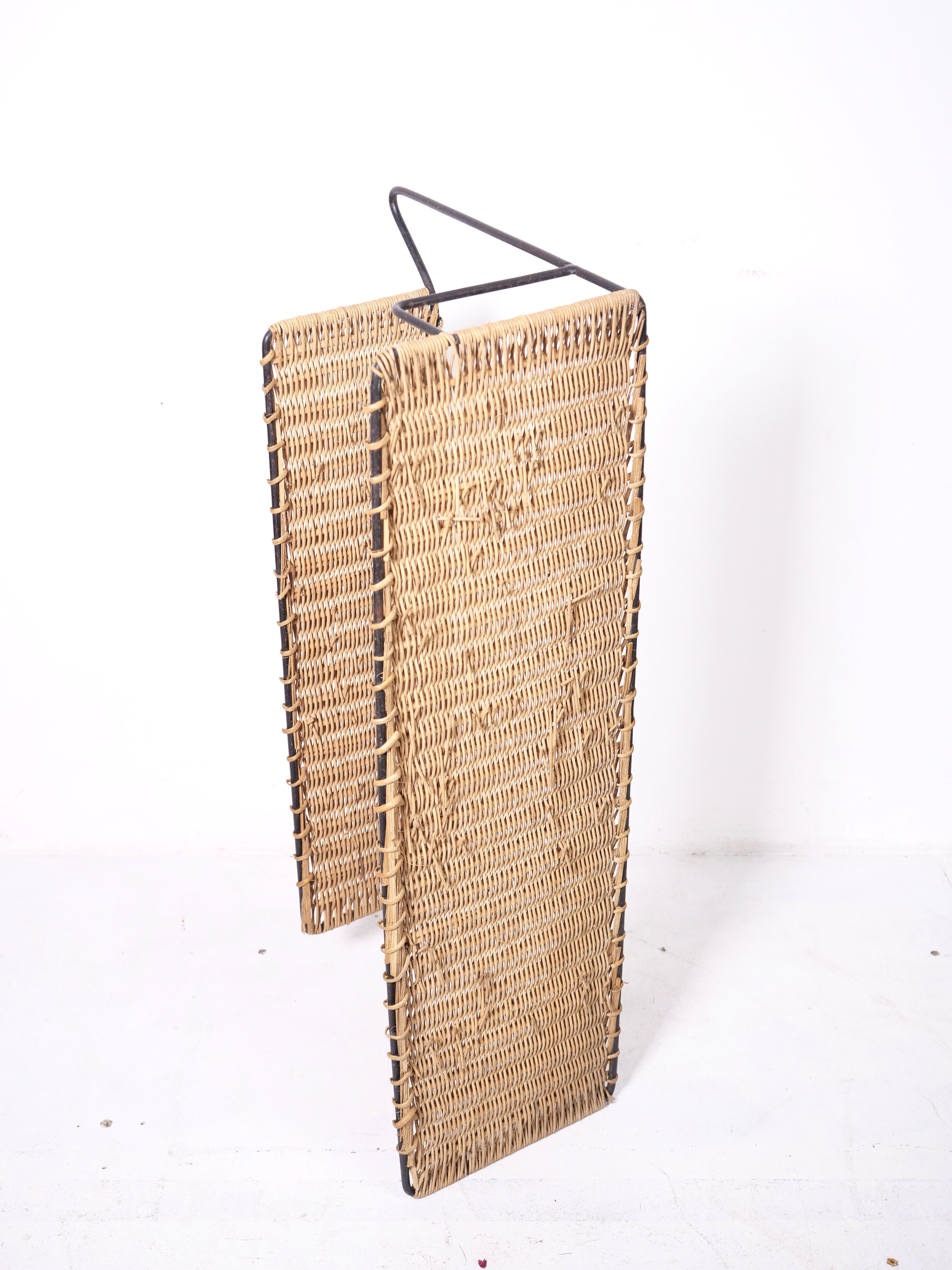 Raoul Guys rattan shelf