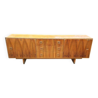 Vintage brown enfilade in lacquered veneered wood, symmetrical marquetry patterns, 1960s, 210 cm.