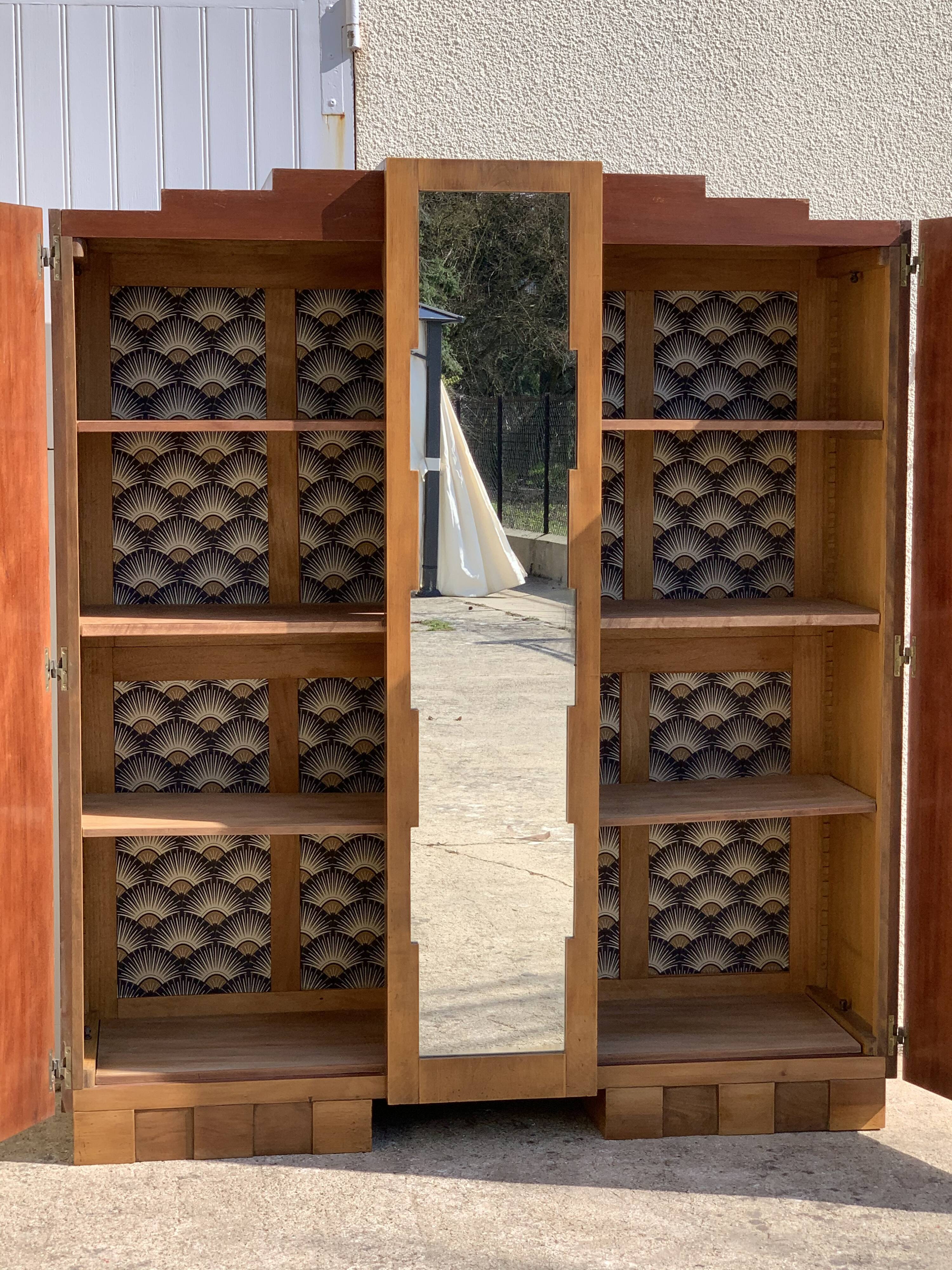 Art Deco wardrobe 1920