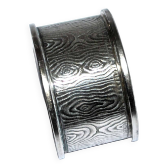 Art Deco napkin ring in silver plated - guilloche decor wood pattern 1910-1920