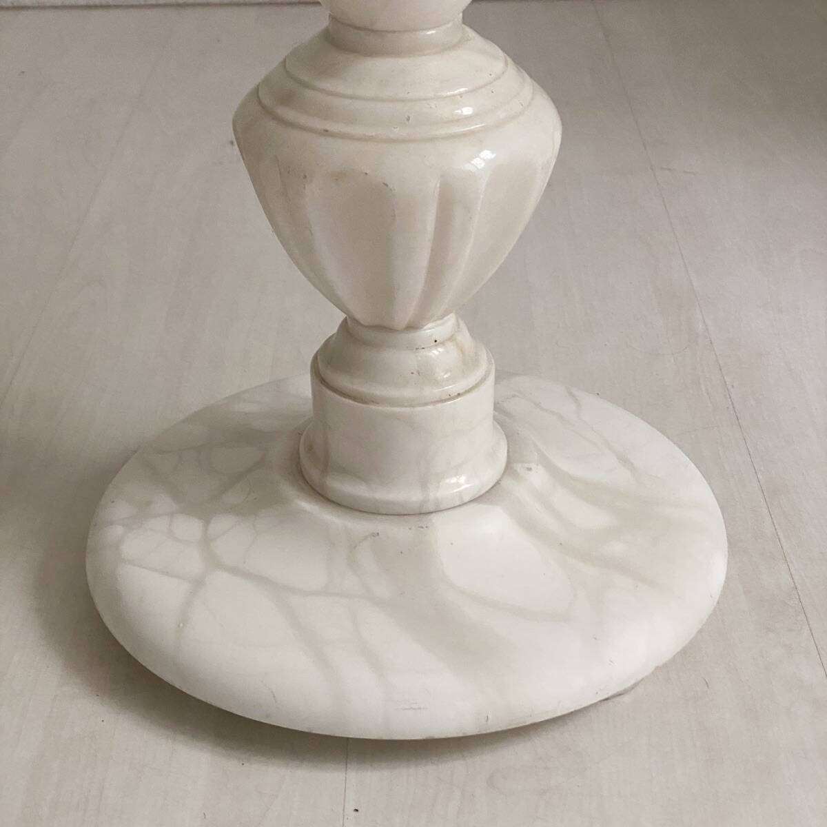 Sellette Colonne en Albatre