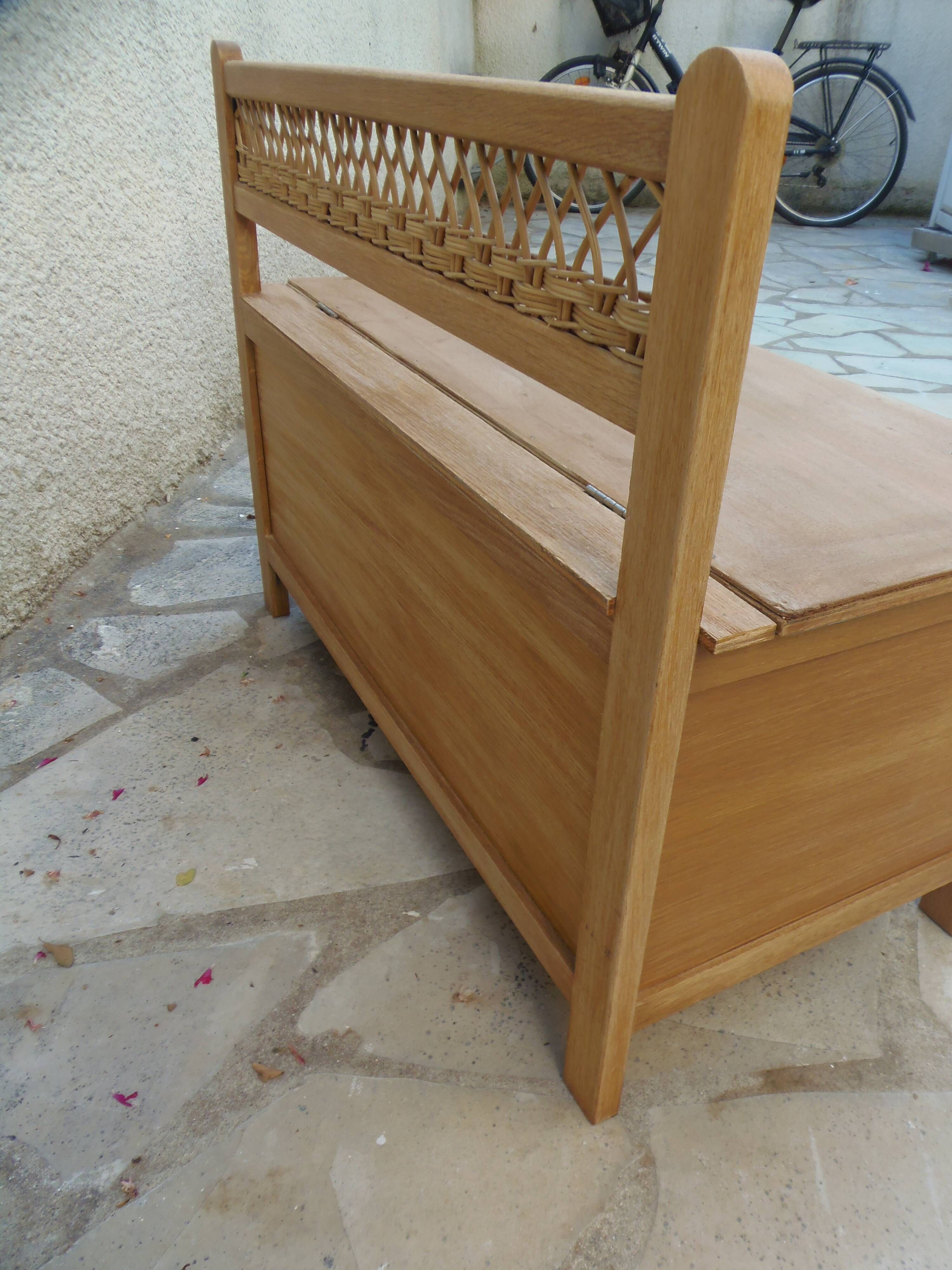 Coffre à jouets vintage en bois & rotin – une belle pièce pleine de charme