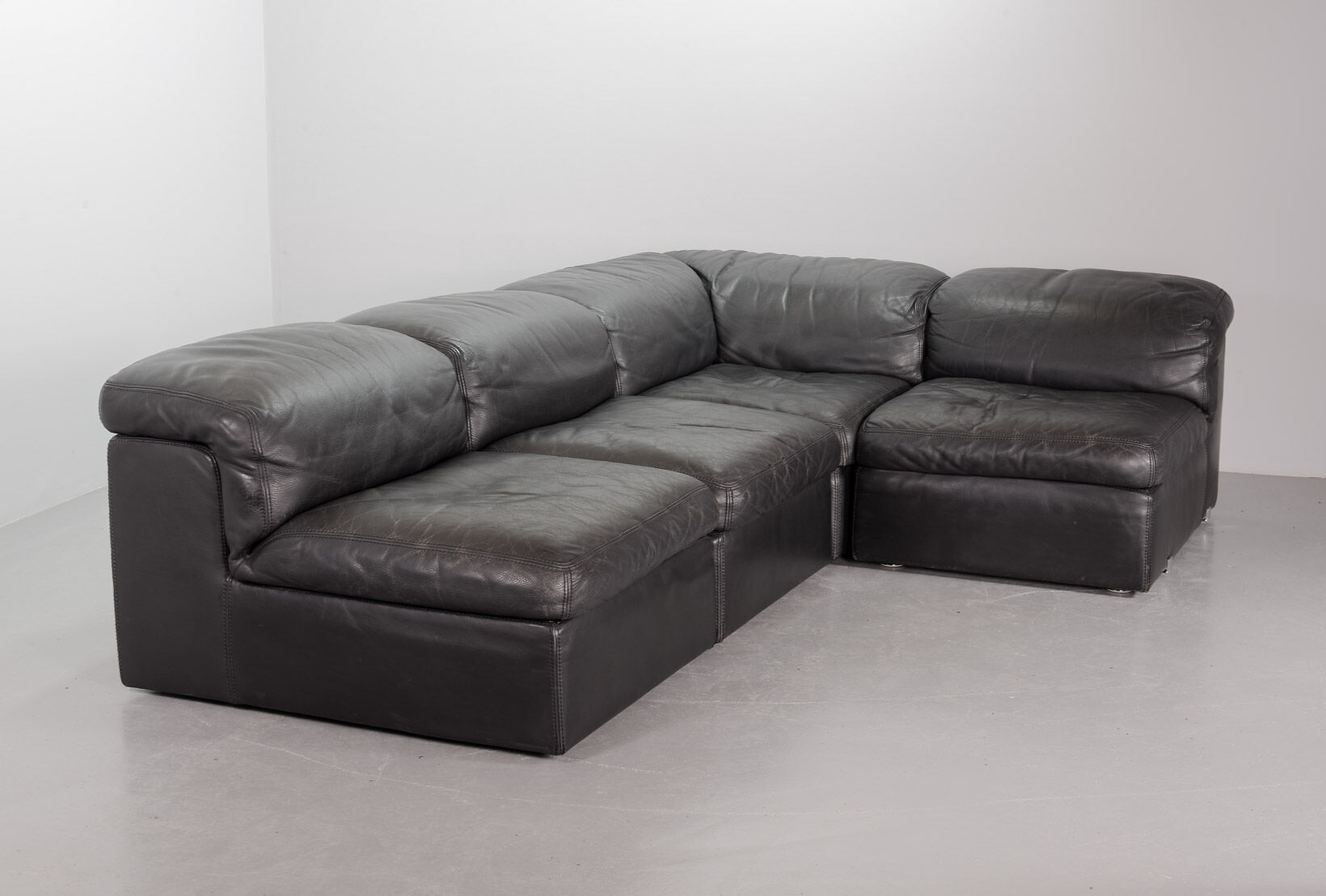 Durlet 'Jeep' Modular Sofa in Anthracite Grey Leather, Belgium 1970s