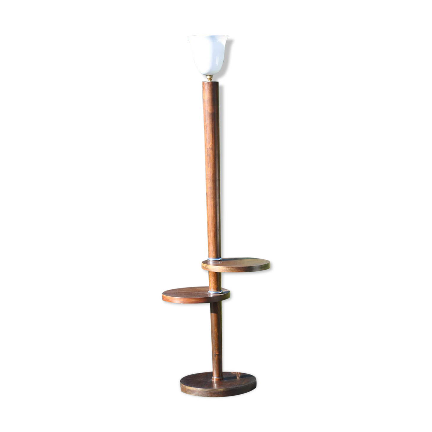 Art deco lamppost
