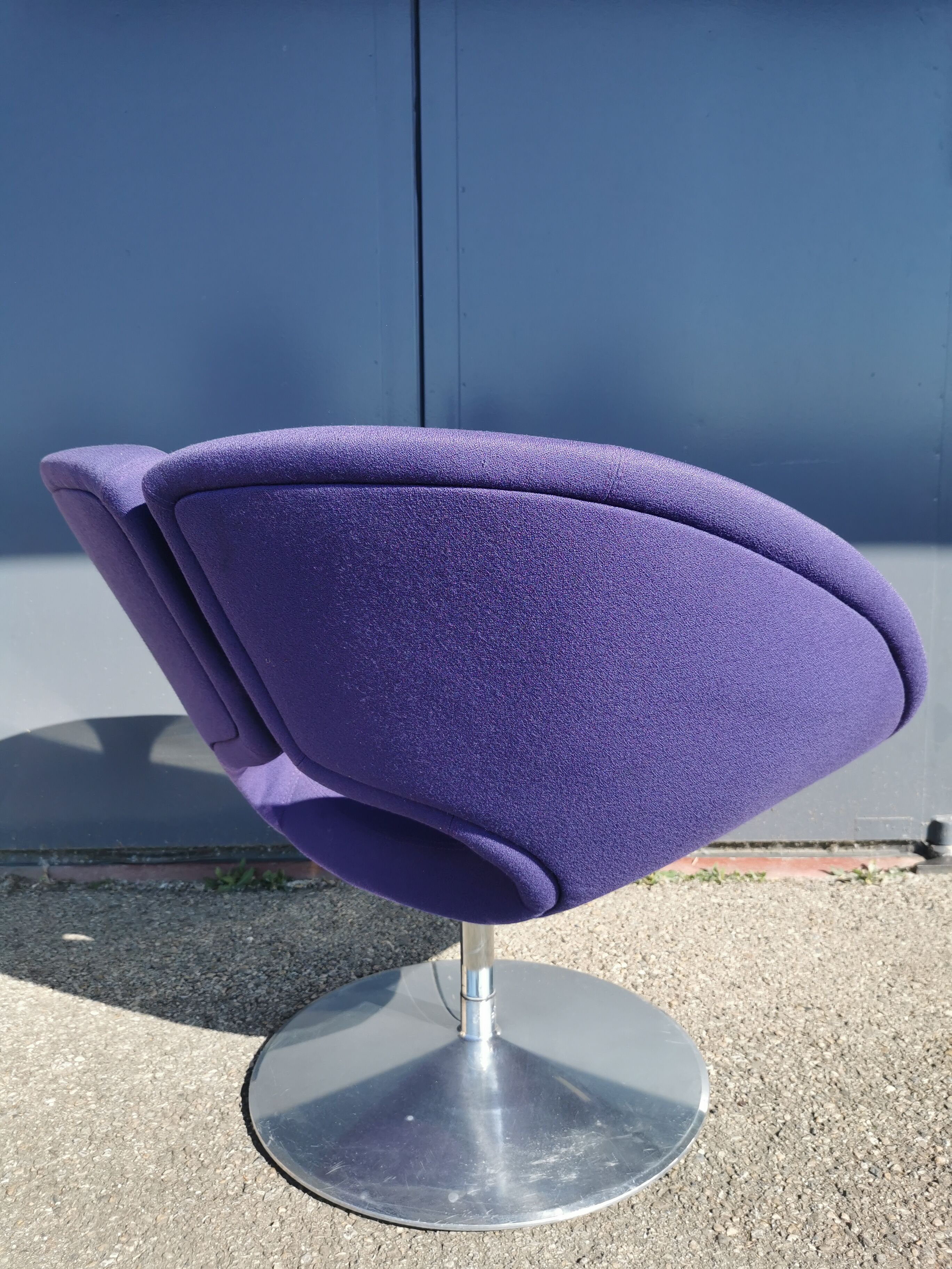 Swivel "Apollo" armchair by Patrick Norguet for ARTIFORT