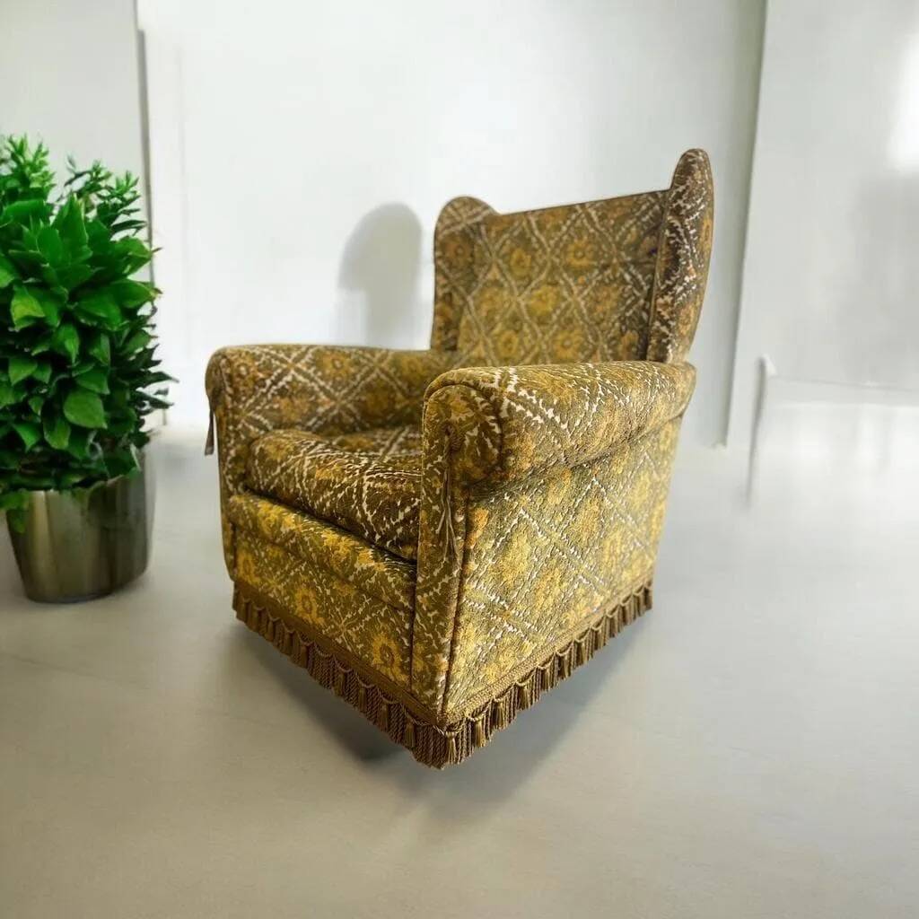 Vintage mustard yellow armchair / single-seater with fringes