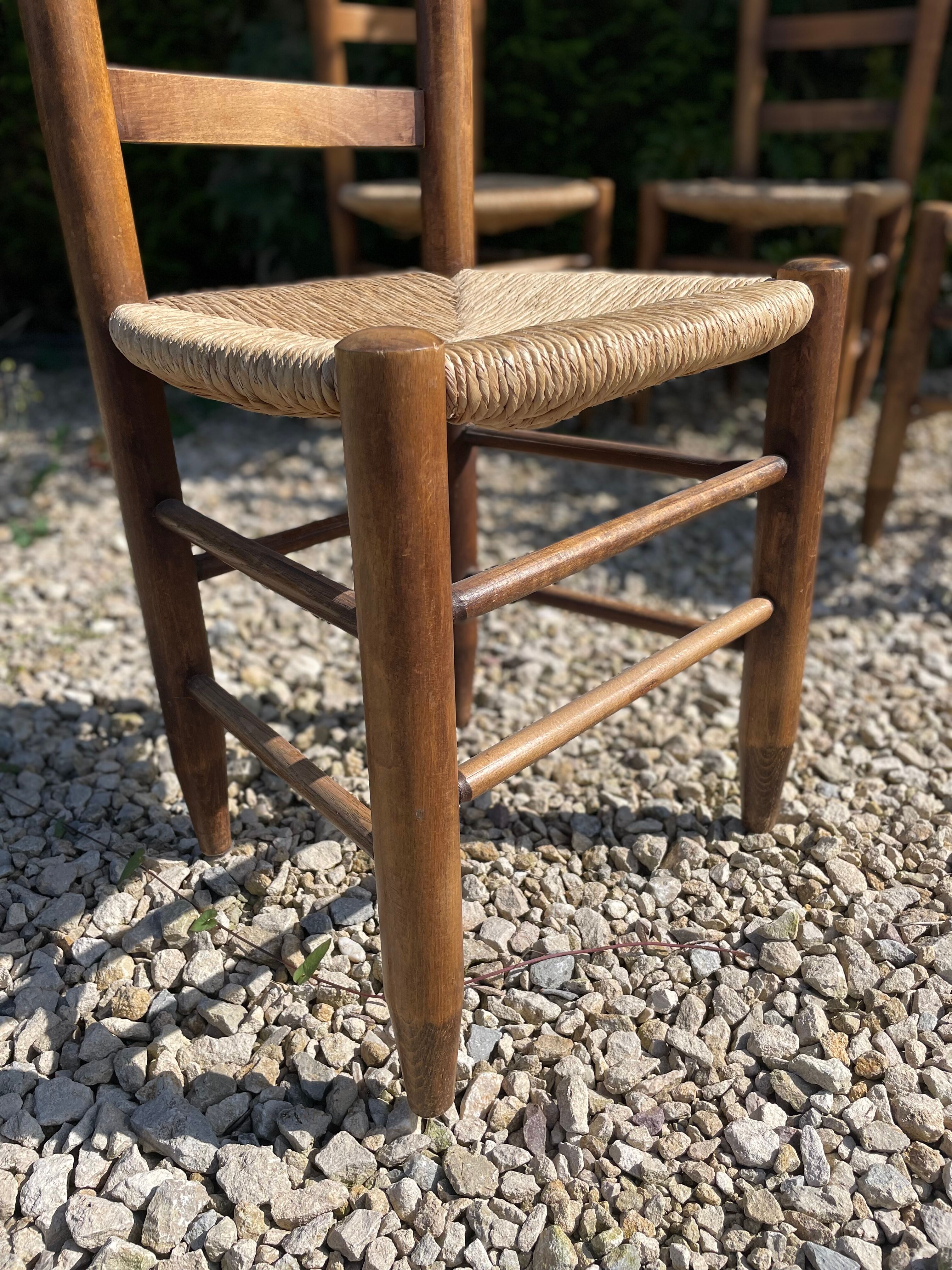 Set of 4 straw chairs