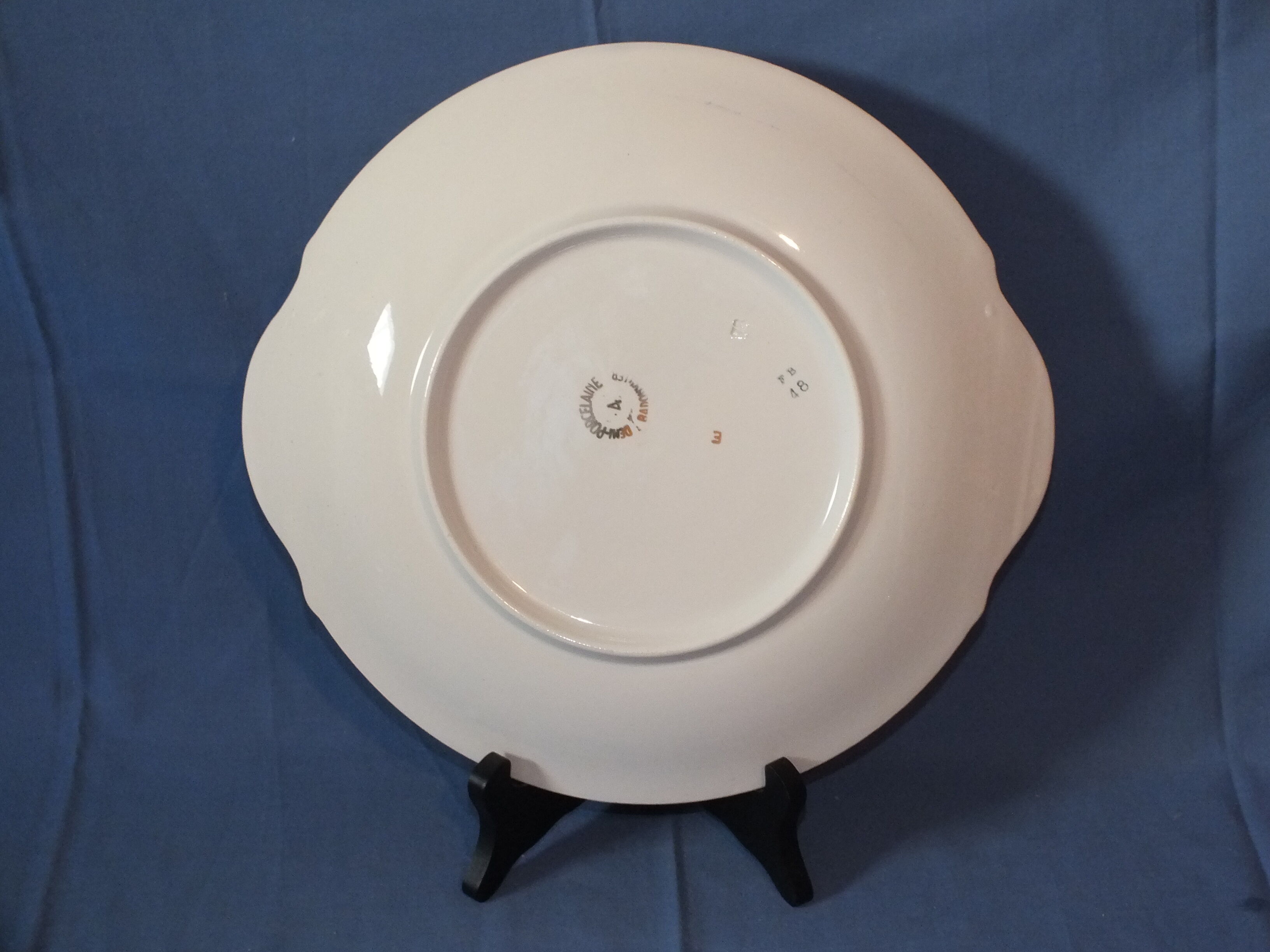Badonviller half porcelain vintage dish