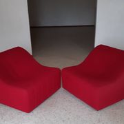 Pair of chromatic swivel armchairs by Kwok Hoi Chan, Steiner