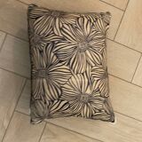Cushion / floral pattern /100% silk /40x30cm