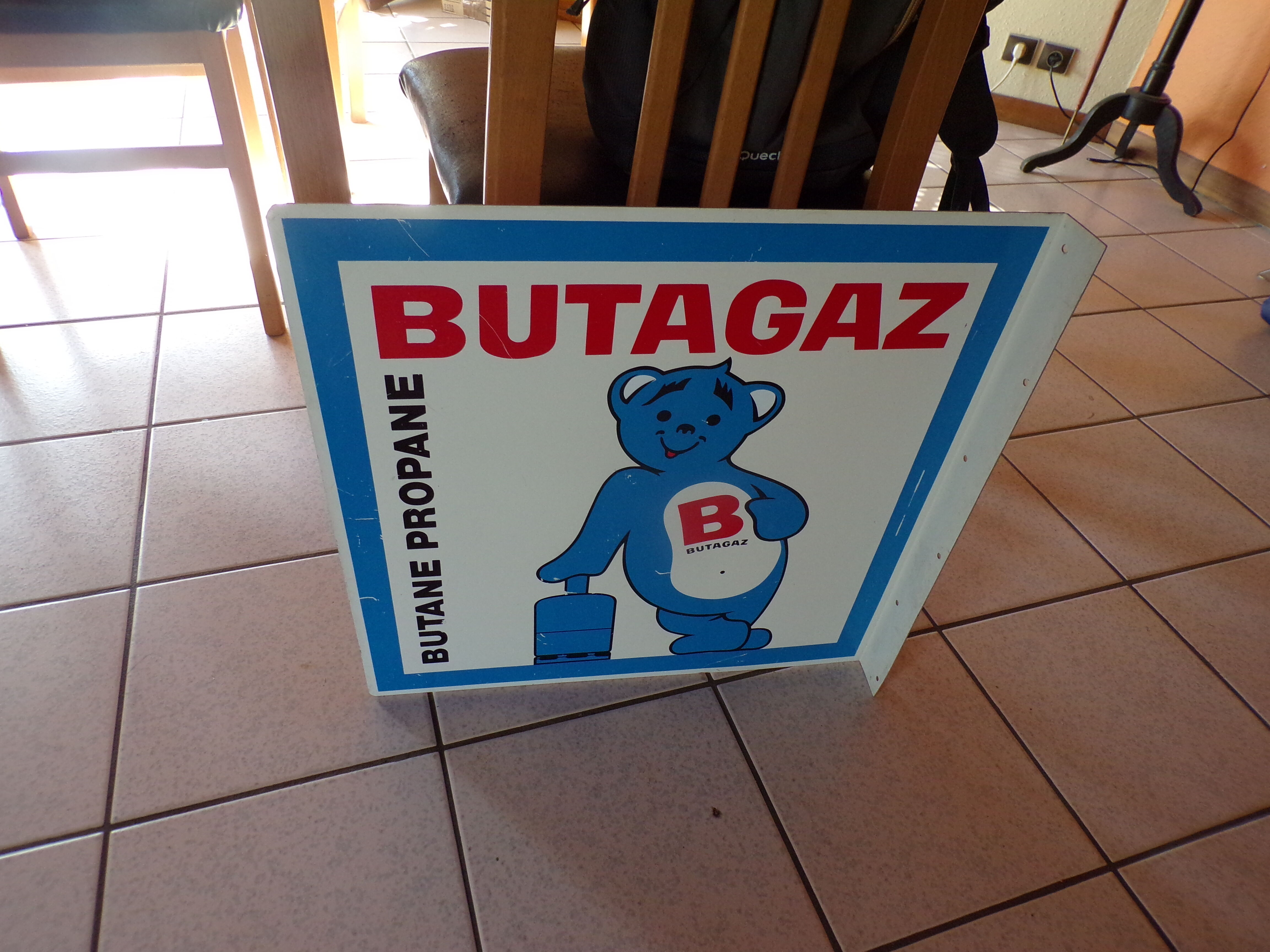 Advertising plate butagaz