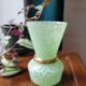 Vase en verre de Clichy vert et doré