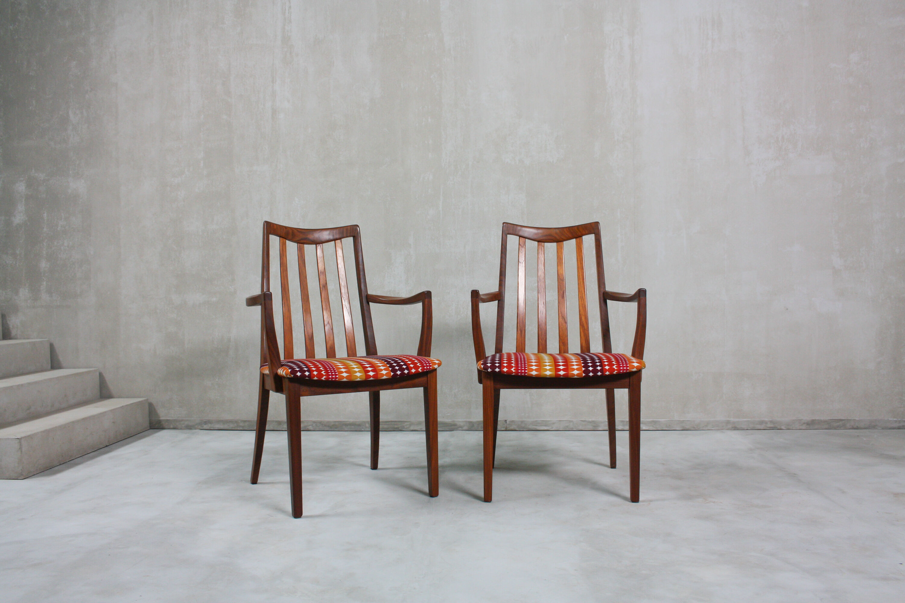 Paire de chaises à manger vintage par GPlan, années 1960