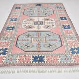 Grand tapis kilim 286x208, tons rose et bleu, motifs tribaux vintage