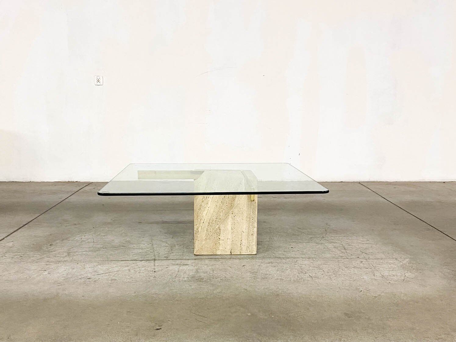 Italian travertine coffee table from Artedi, 1970s