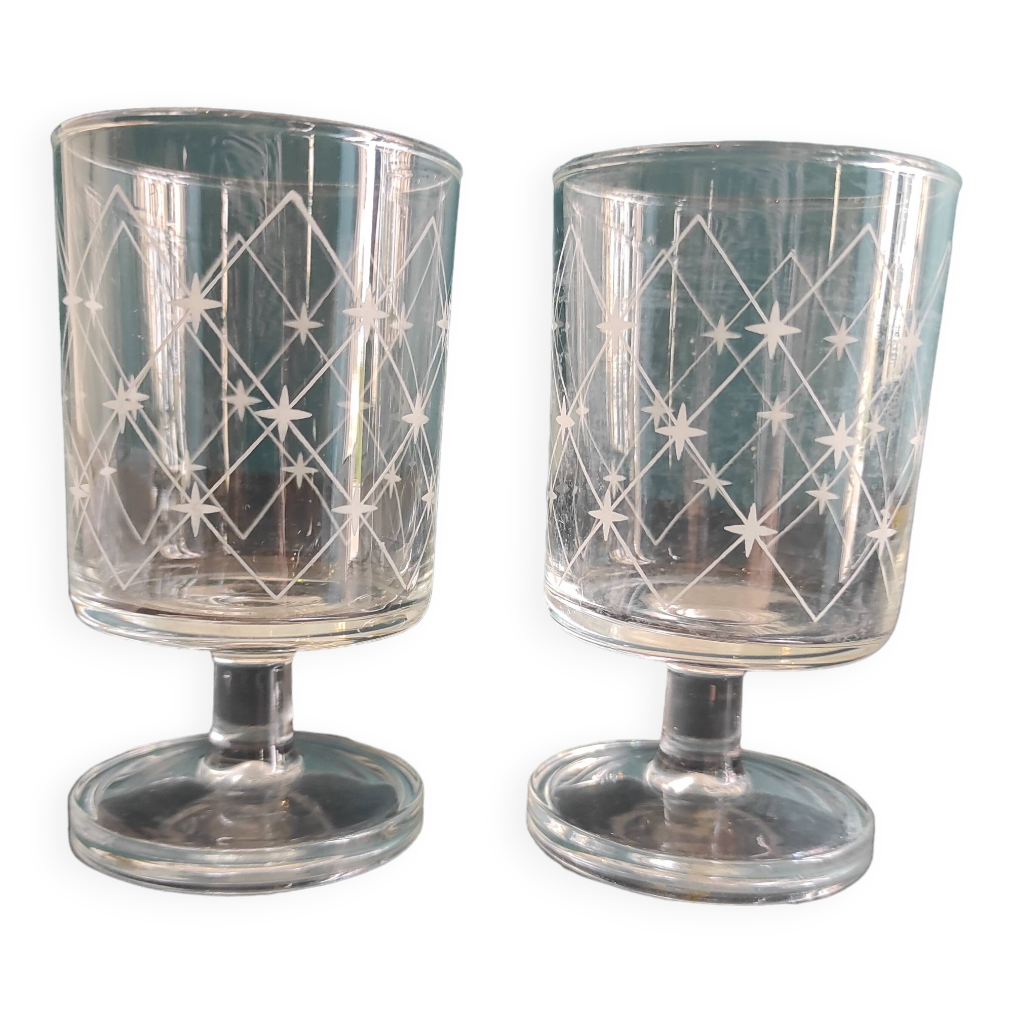 Set of 2 vintage French glasses from Luminarc, with stars
