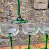 10 Luminarc wine glasses