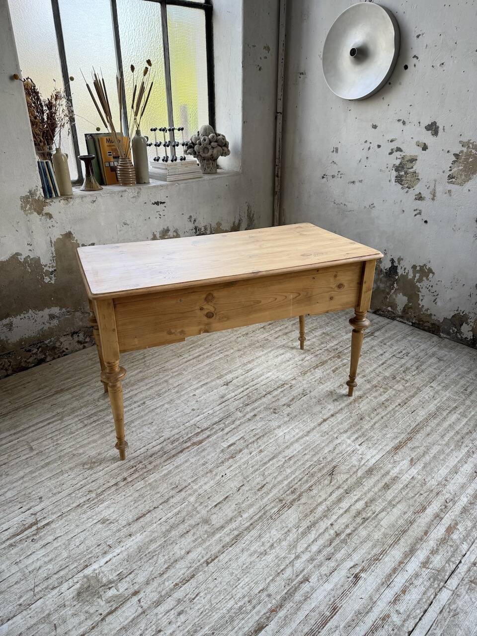 Blonde walnut desk and pine top 1900