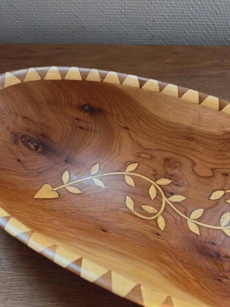 Handmade oriental fruit bowl in thuya wood - vintage marquetry