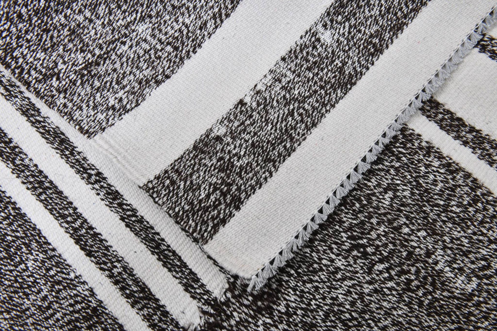 Tapis kilim vintage turc rayé, 206x304 cm
