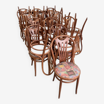 Set of 23 bentwood bistro chairs with palm leaves from the 80s France