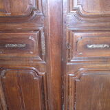Armoire ancienne de manoir ou chateau XIXè en chêne