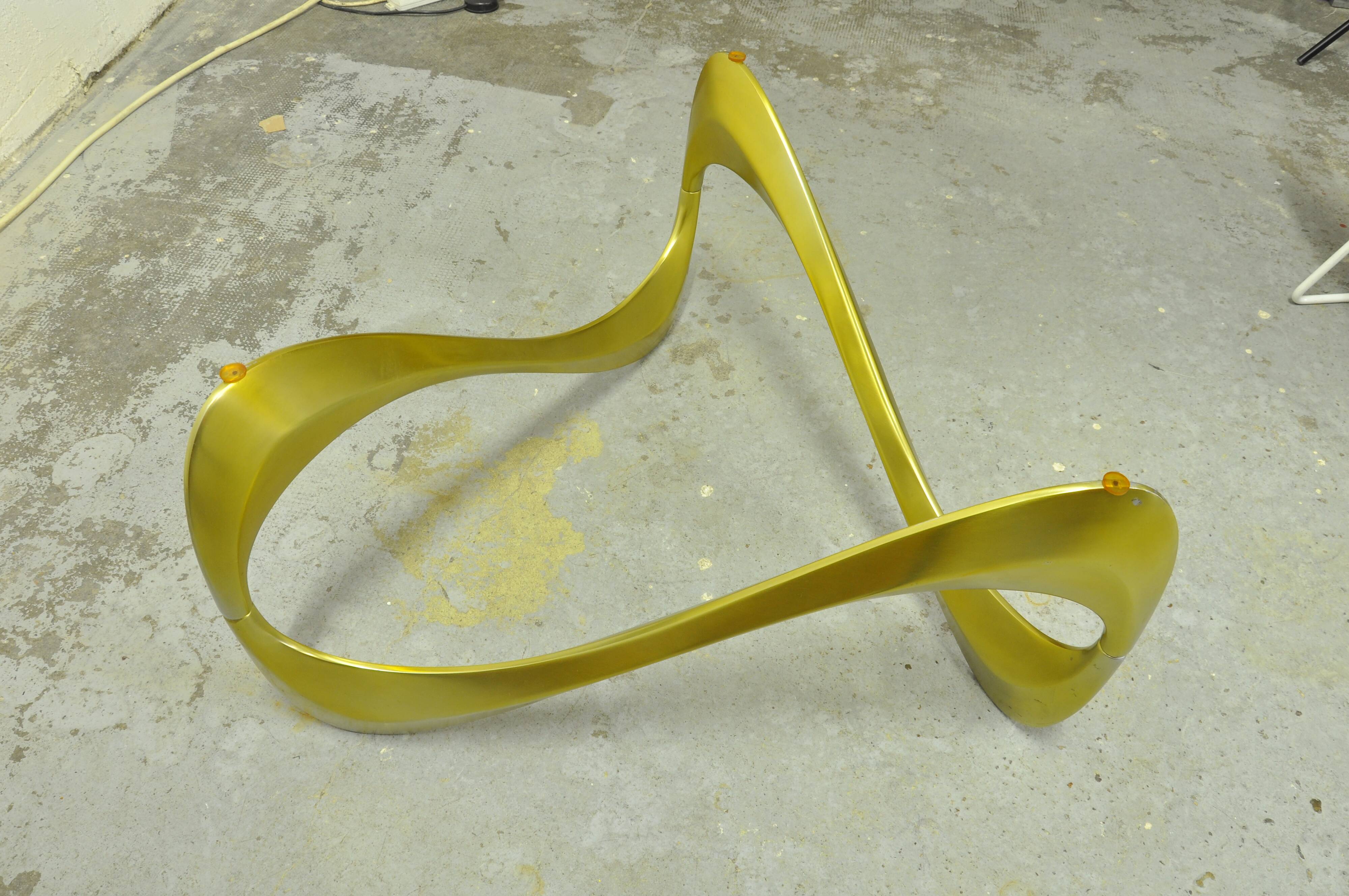 Table low Snake Knut Hesterberg