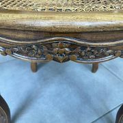 Lot de 6 chaises Louis XV cannees en noyer