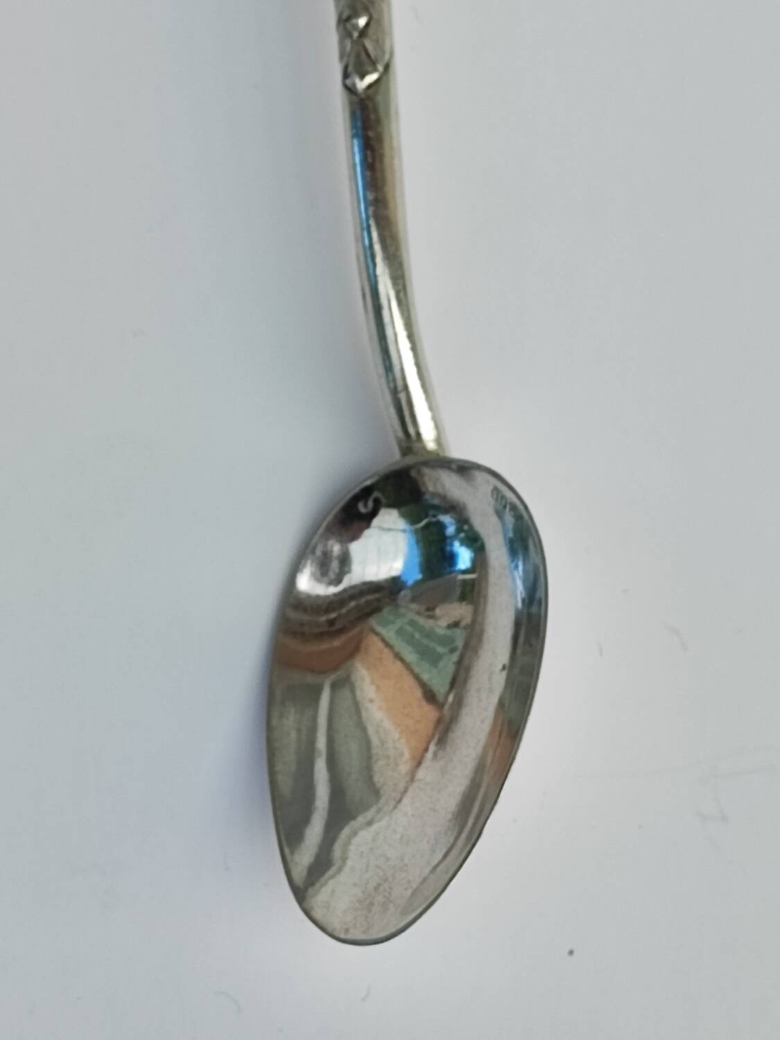 Boxed set of indonesion silver spoons