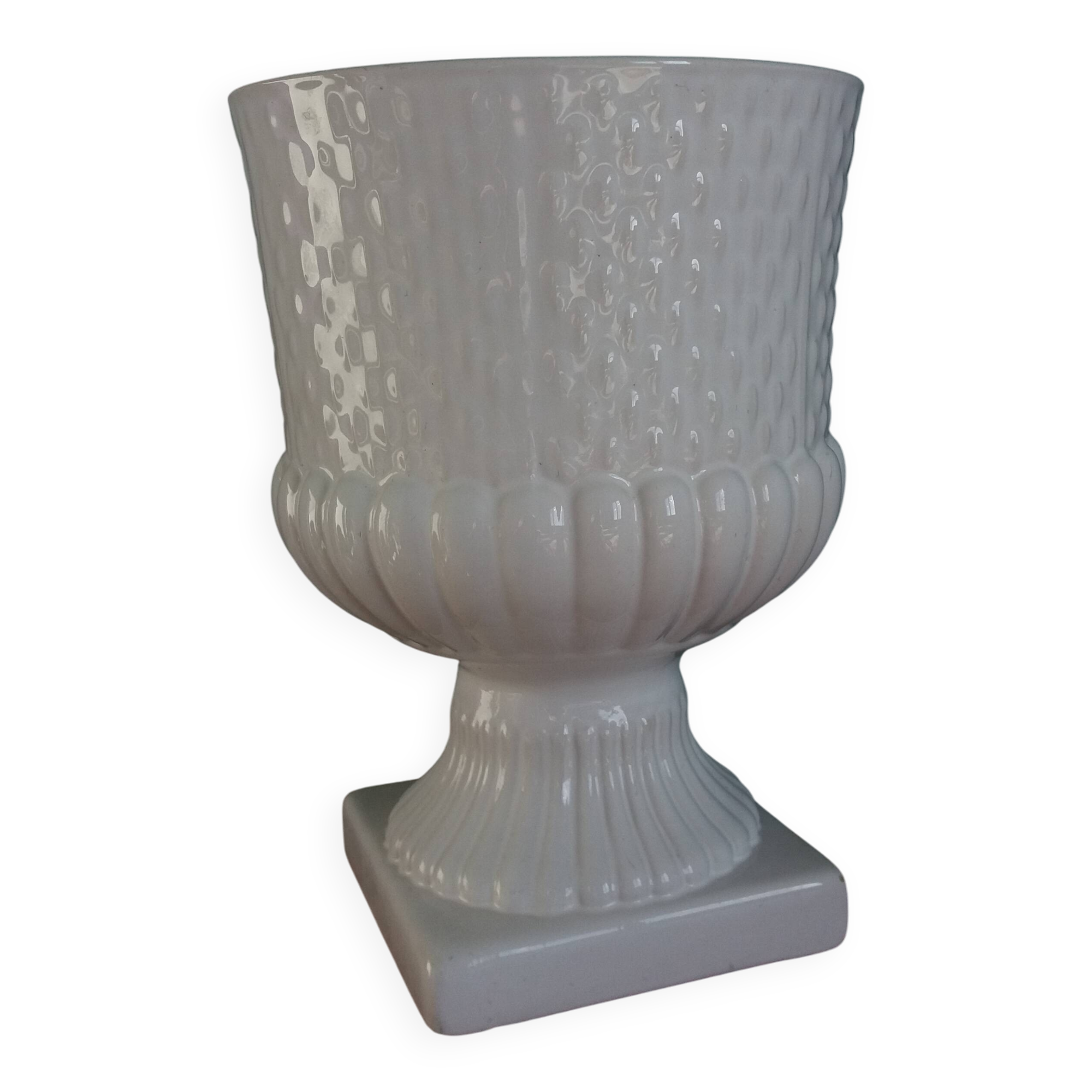 Médicis planter pot vase Saint Clément France Pompadour