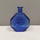 Blue glass vase from Riihimäen Lasi Finland, by Nanny Still.