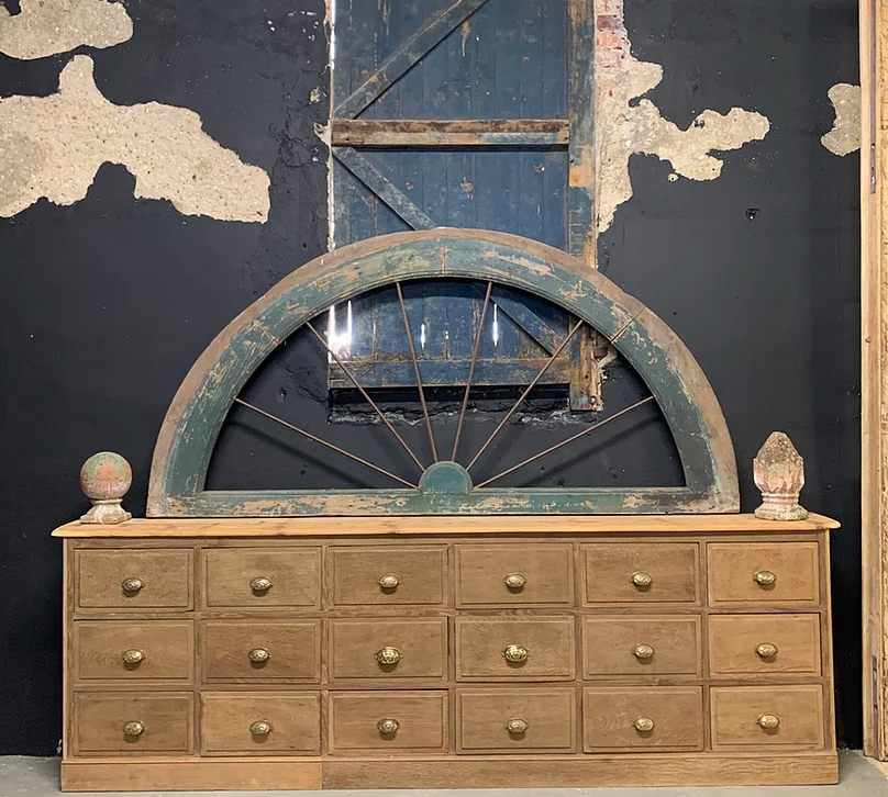 Craft furniture 18 oak drawers