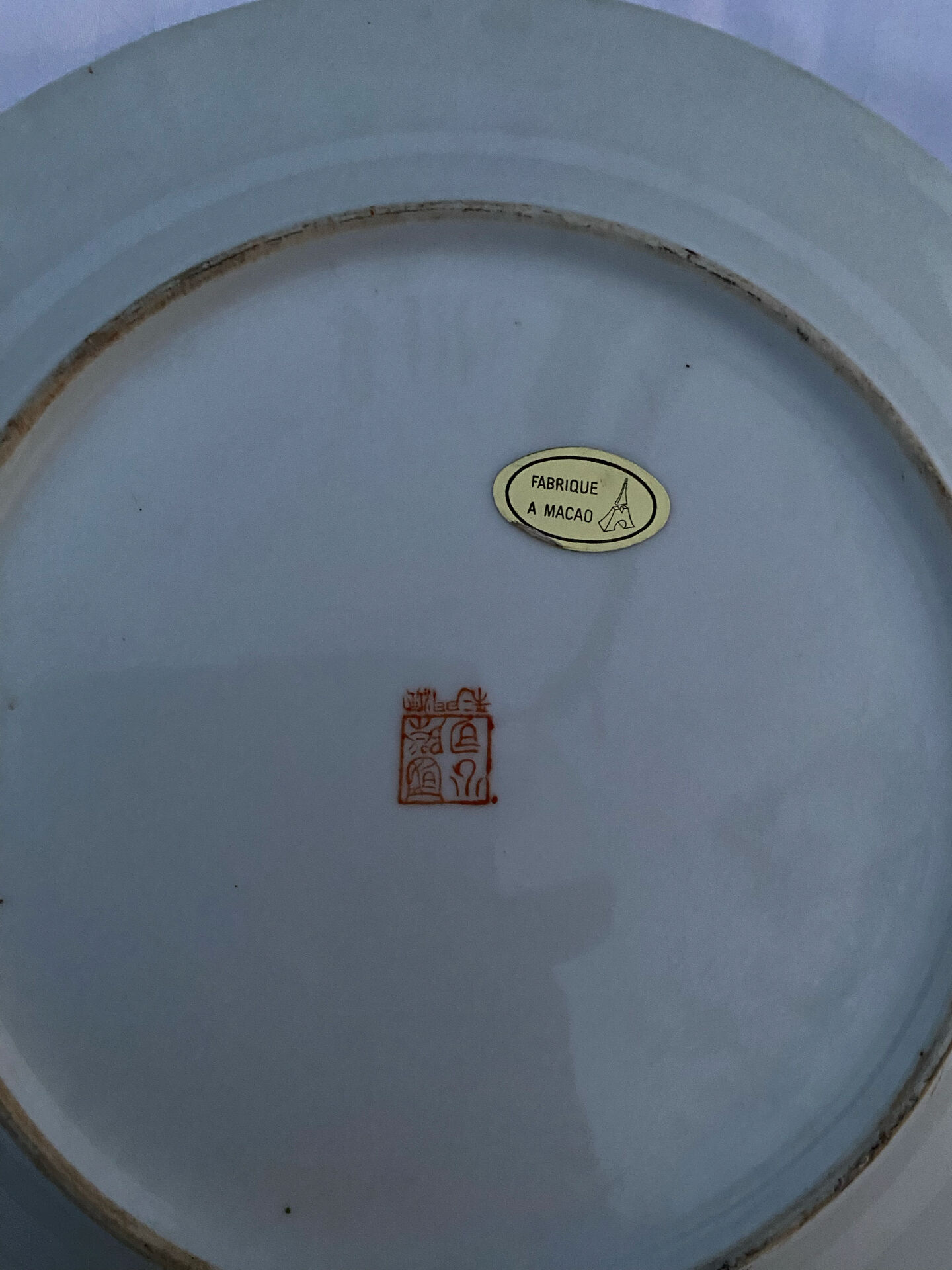 Decorative Plate Macau / China Porcelain — Birds, Peacocks