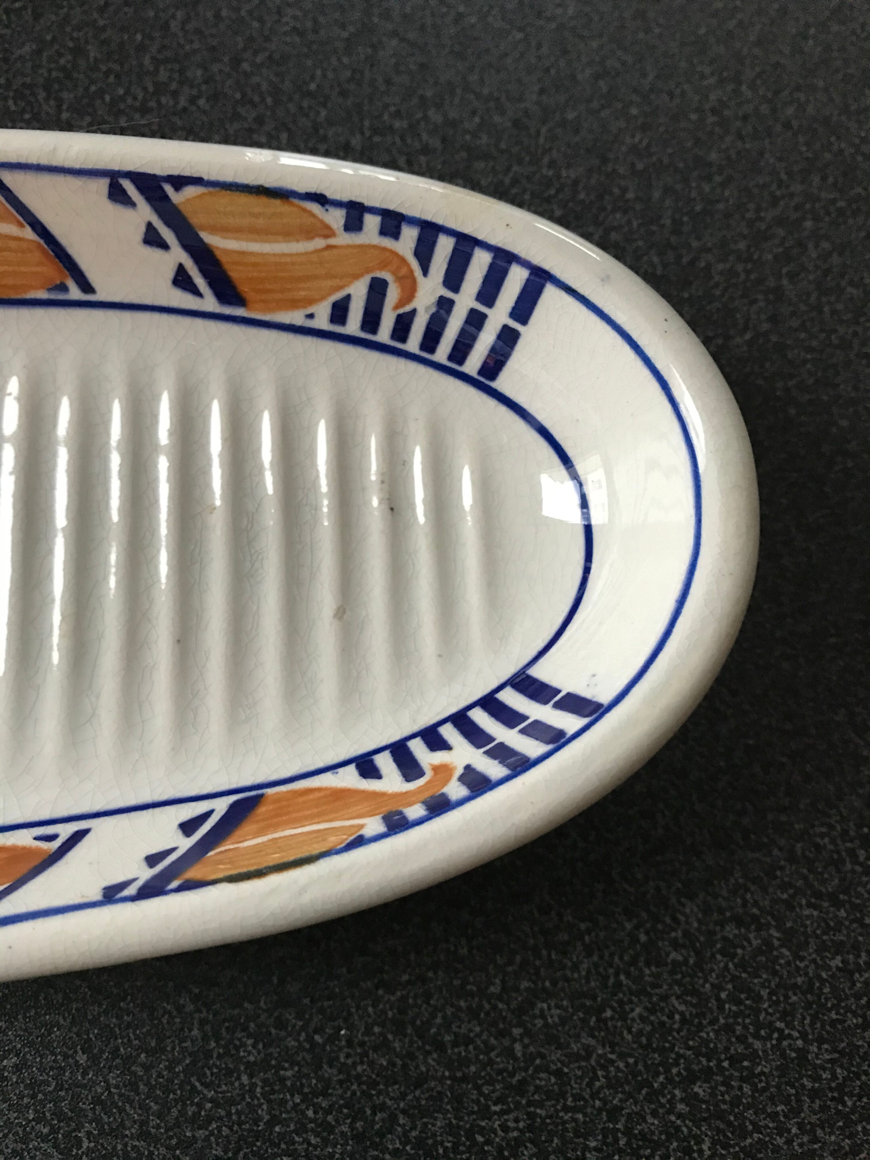 Old iron earth soap dish. Moulin des Loups