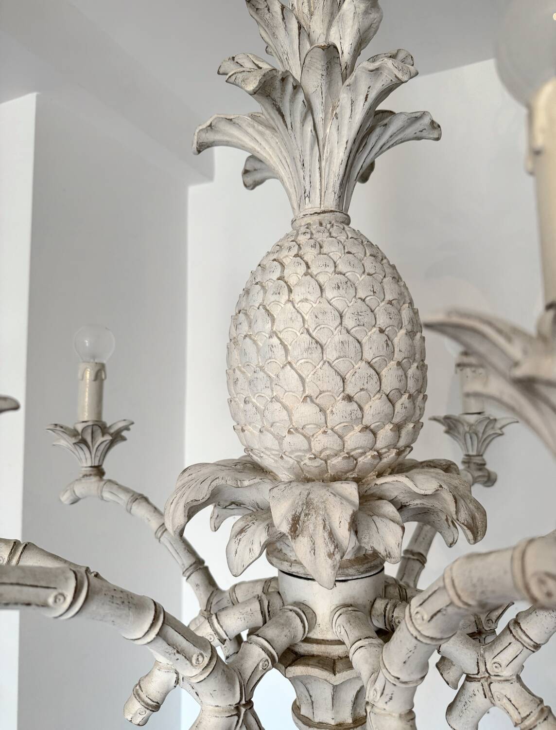 Large Hollywood Regency pineapple chandelier, 1980s