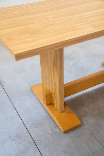 70s table with oak laminate top