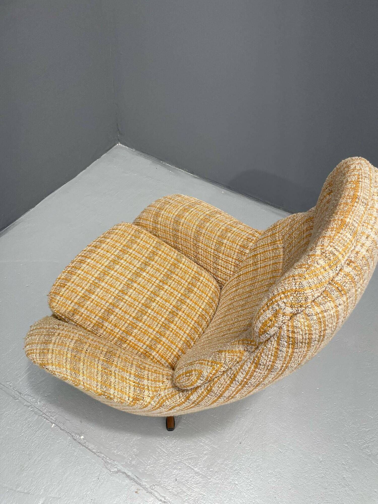 Swivel Armchair for Jitona Soběslav, 1970s, Czechoslovakia