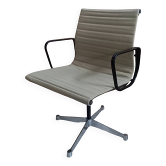 Chaise de bureau Aluminium Group Charles Eames