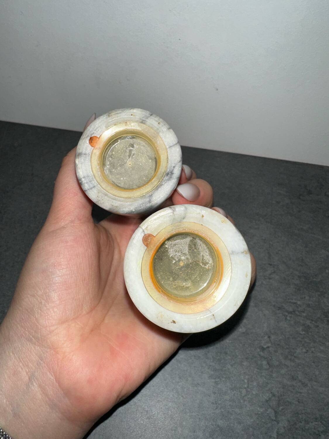 Salière et poivrière en marbre de Crrare