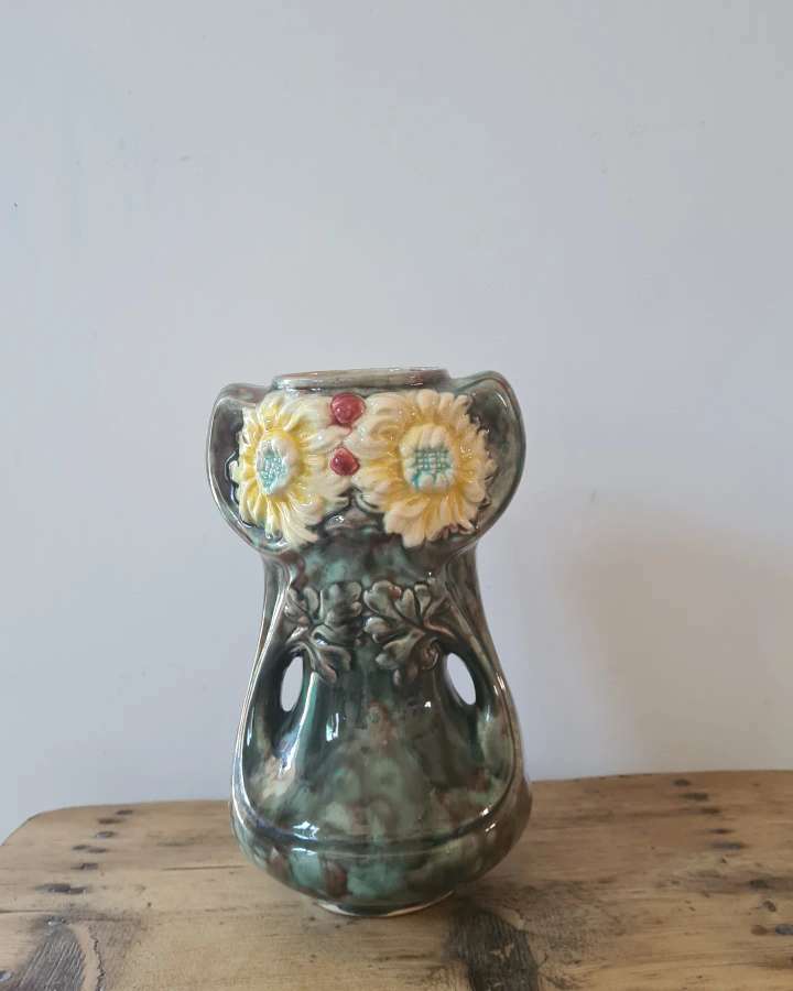 Art Nouveau slurry vase