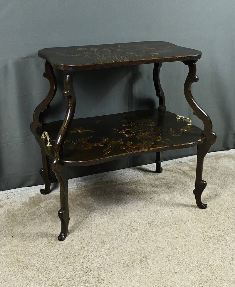 Lacquered Wood Tea Table with Asian Decor – Late 19th Century