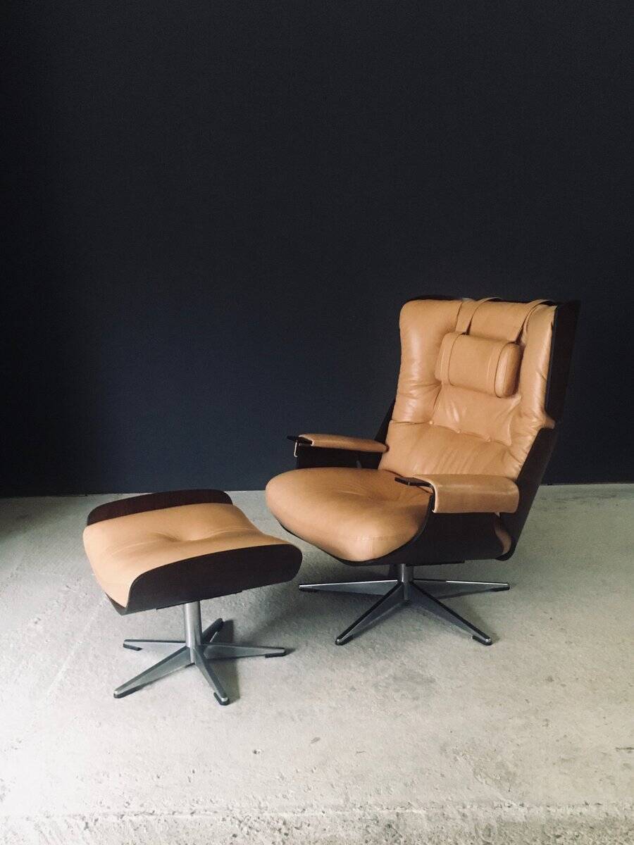 Set of Mid-Century Modern Leather Lounge Chair and Ottoman, Germany, 1960s